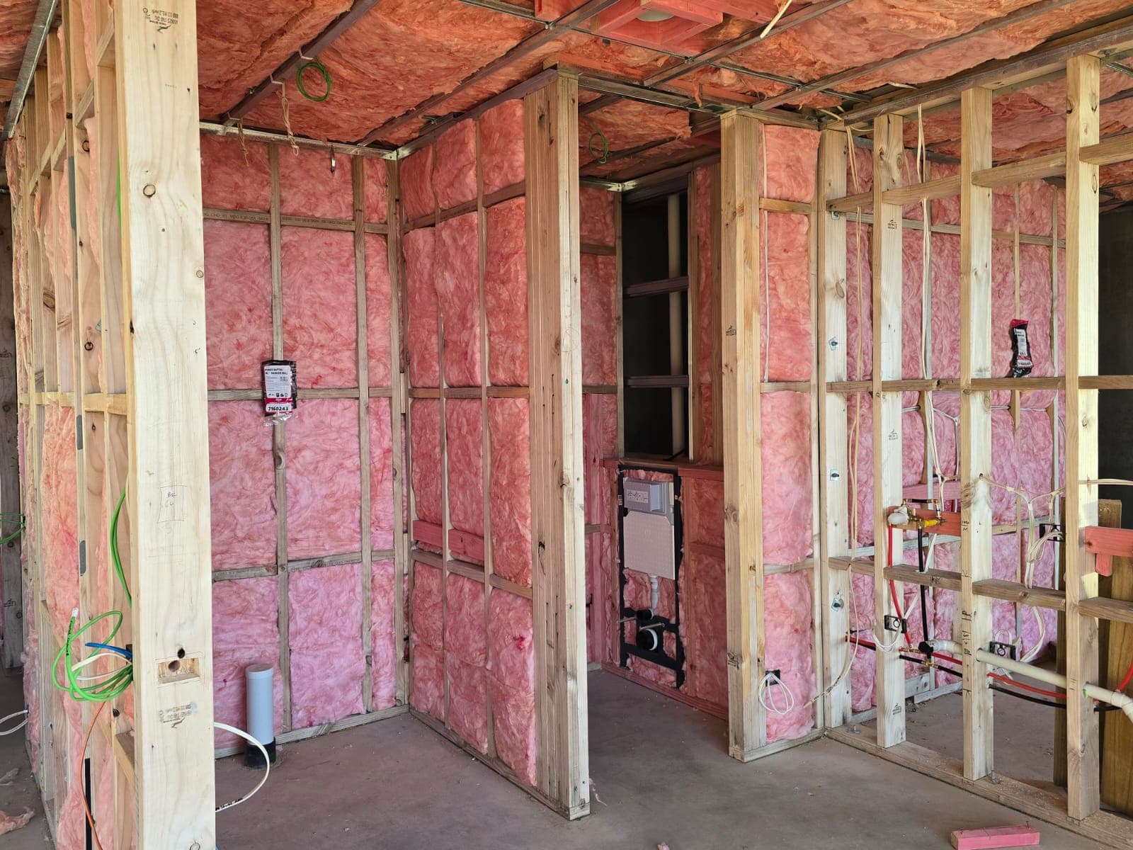 R2.2 Pink Batts Narrow Wall (450mm centres) installed by R-Value at Tipa Road, Waiheke Island, Ostend, Waiheke Island